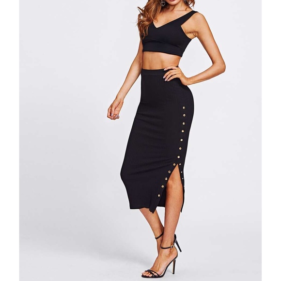 Black High Waist Ribbed Side Split Studs Skirt - Picture 4 of 6